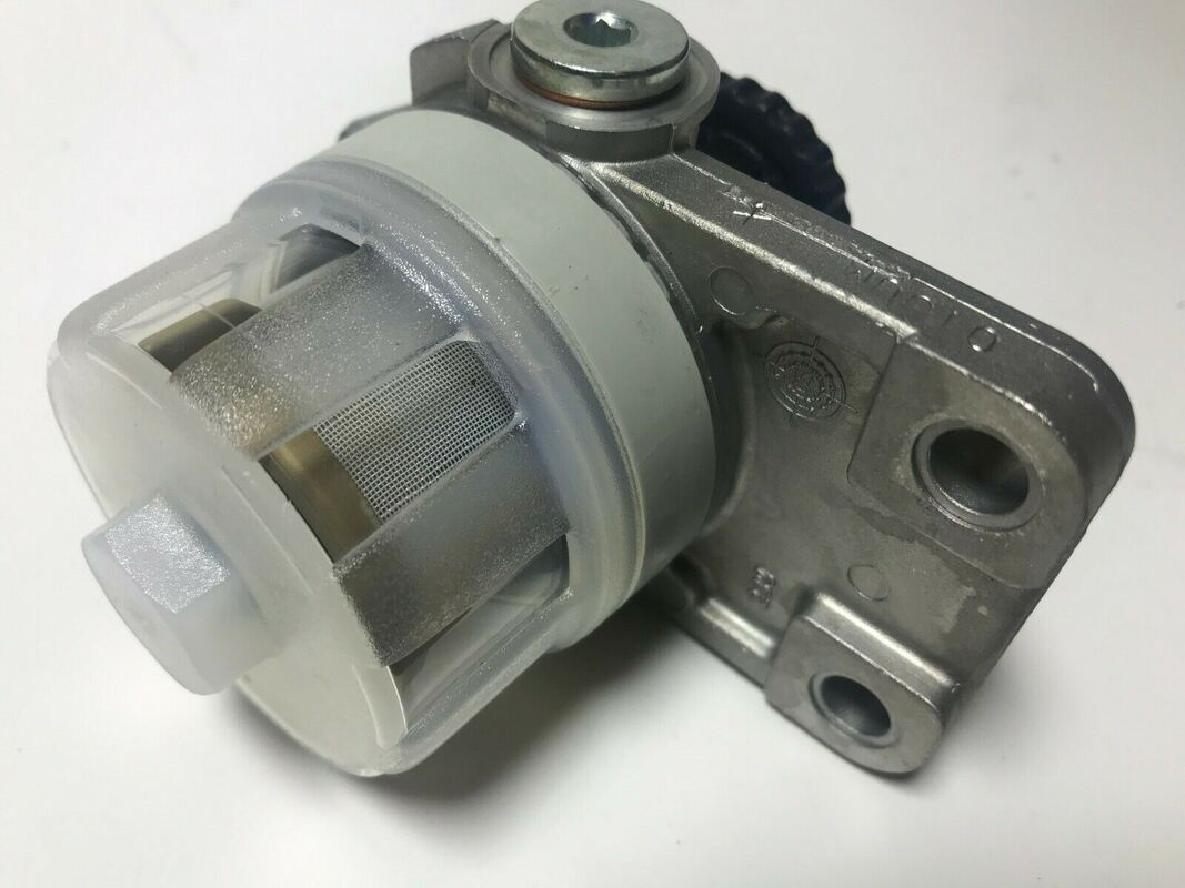 RE-NAULT RVI トラックとMAN TGL / TGM用の燃料リフトポンプ OE 51121507026
